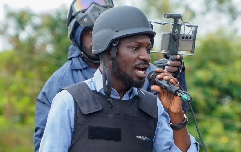Bobi Wine addresses supporters in Soroti